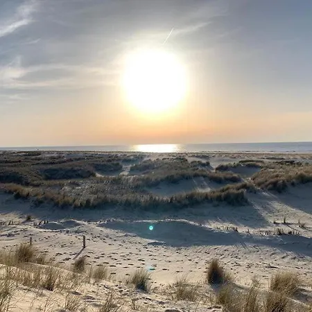 Chalet 6 Pers. 20 Meter Direkt Am Wattenmeer Aan Het Water Nr.86