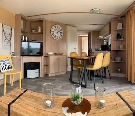 Chalet 6 Pers. 20 Meter Direkt Am Wattenmeer Aan Het Water Nr.86